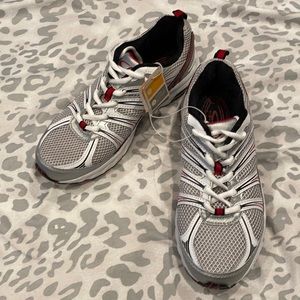 Men’s Champion C9 Trekkers max training shoes.